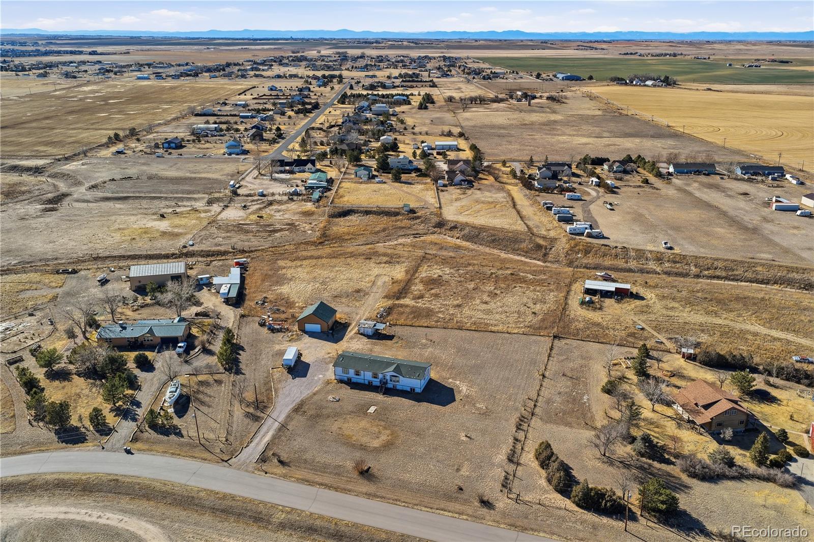 MLS Image #11 for 4115  flandin court,strasburg, Colorado
