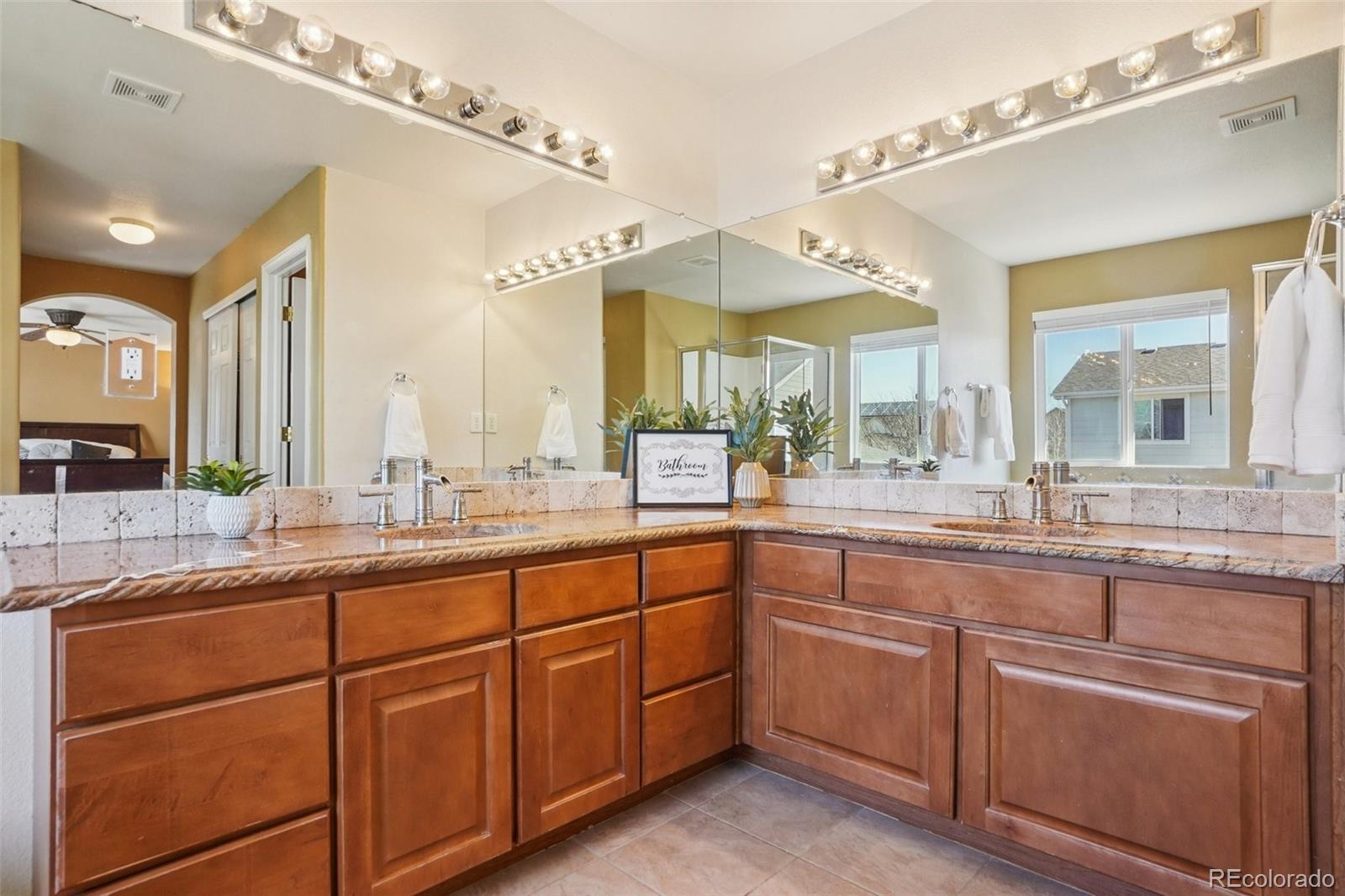 MLS Image #20 for 10157  garfield circle,thornton, Colorado