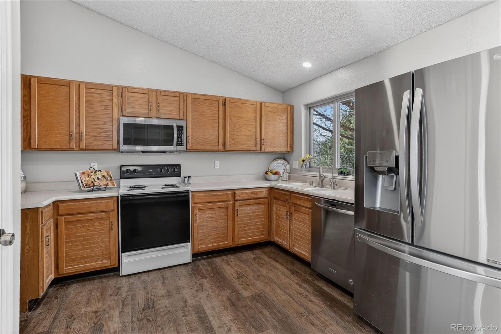 MLS Image #5 for 12401  lowell court,broomfield, Colorado