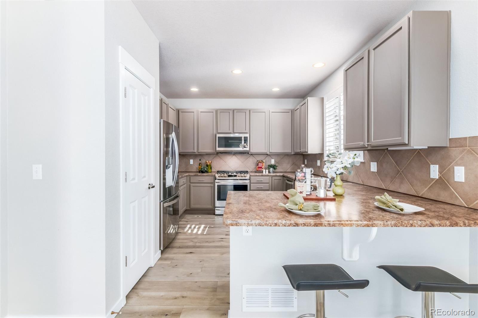 MLS Image #10 for 3694  glacier rim trail,broomfield, Colorado