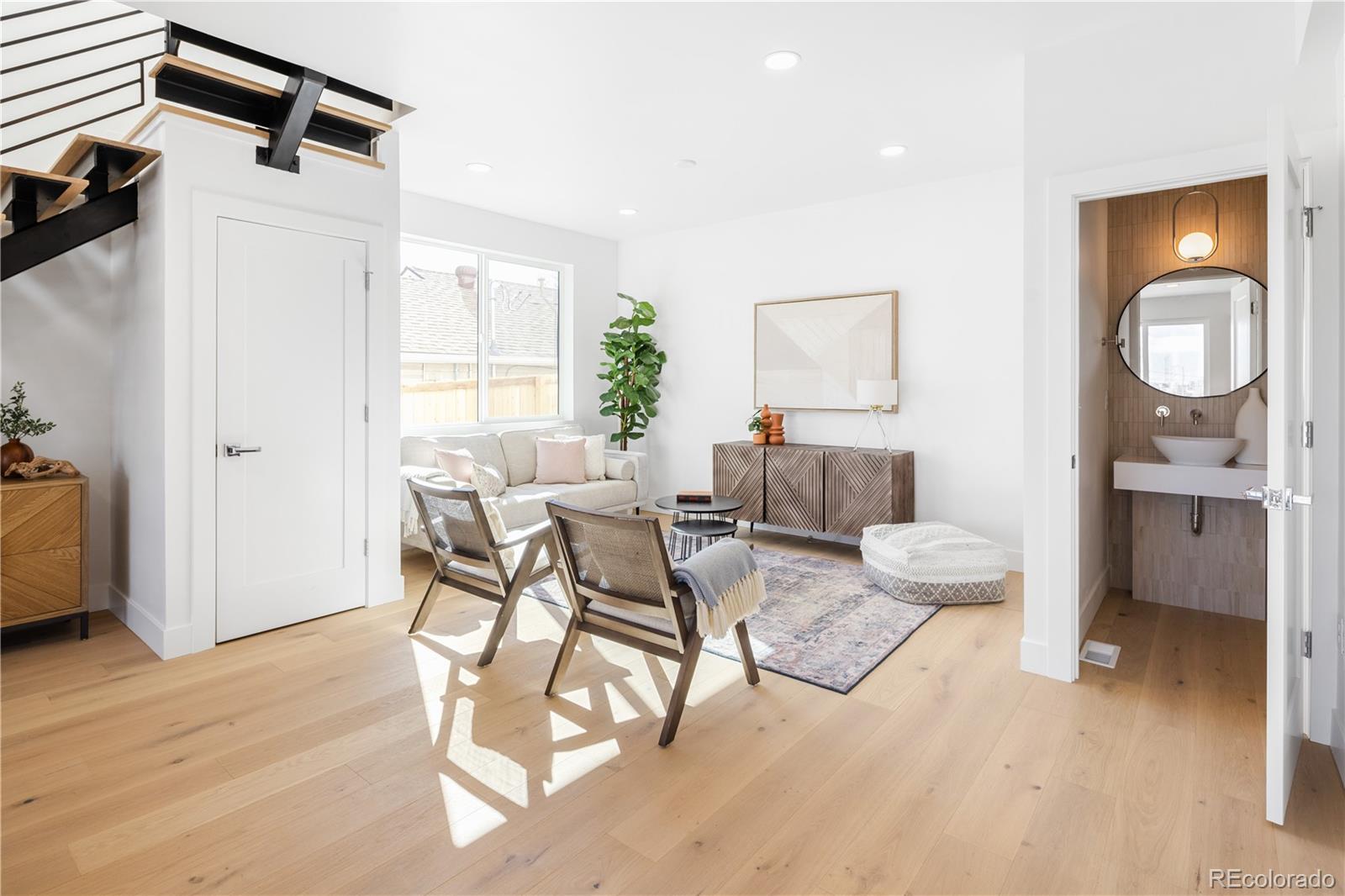 MLS Image #11 for 1219  newton street,denver, Colorado
