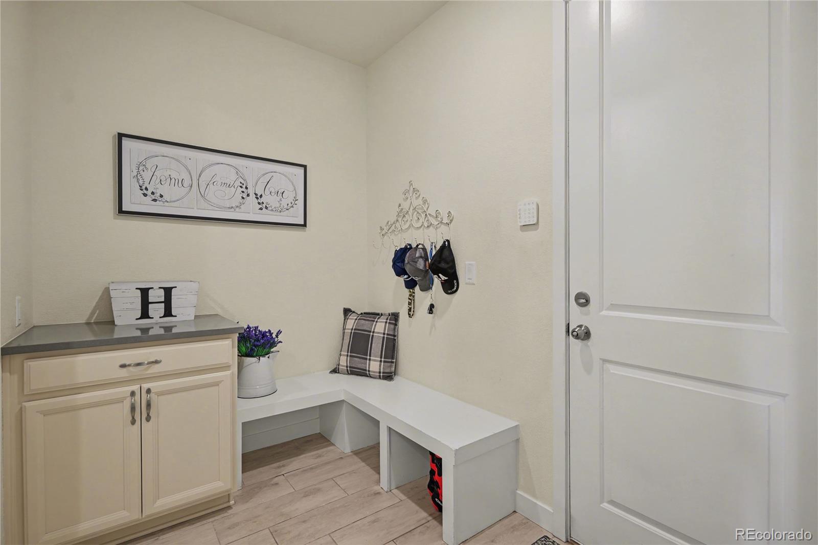 MLS Image #17 for 8248 s yantley court,aurora, Colorado