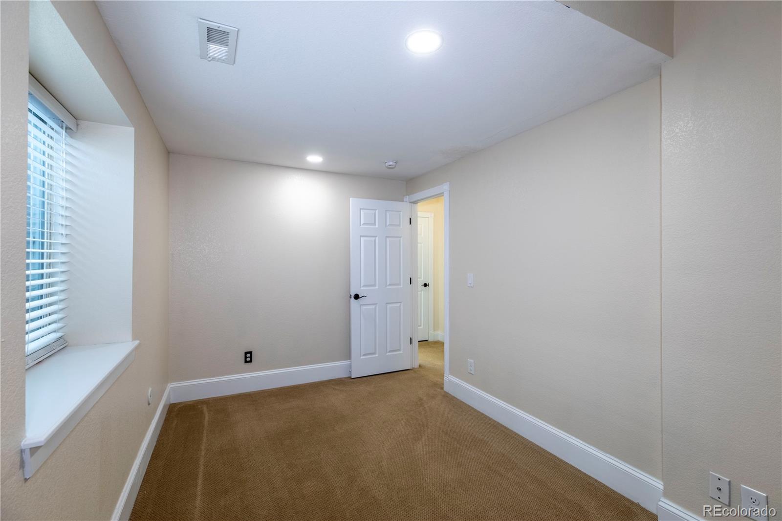 MLS Image #27 for 6988 s riverwood way,aurora, Colorado