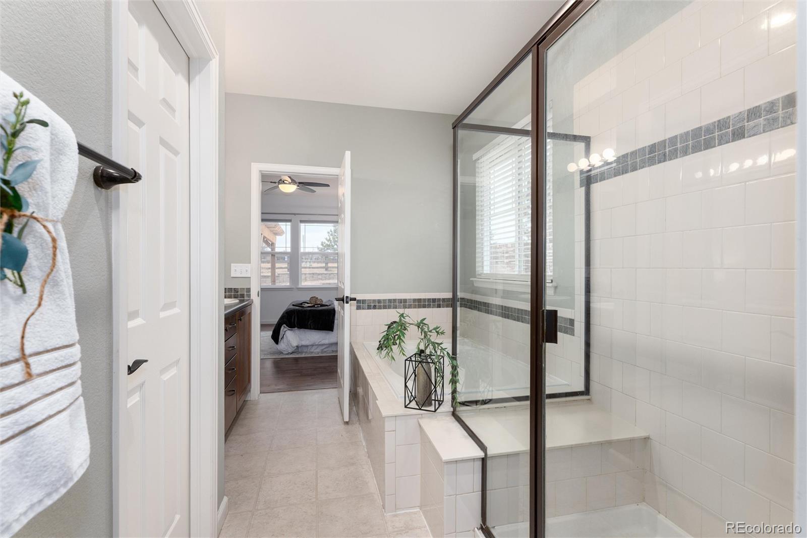 MLS Image #17 for 6977 s riverwood way,aurora, Colorado