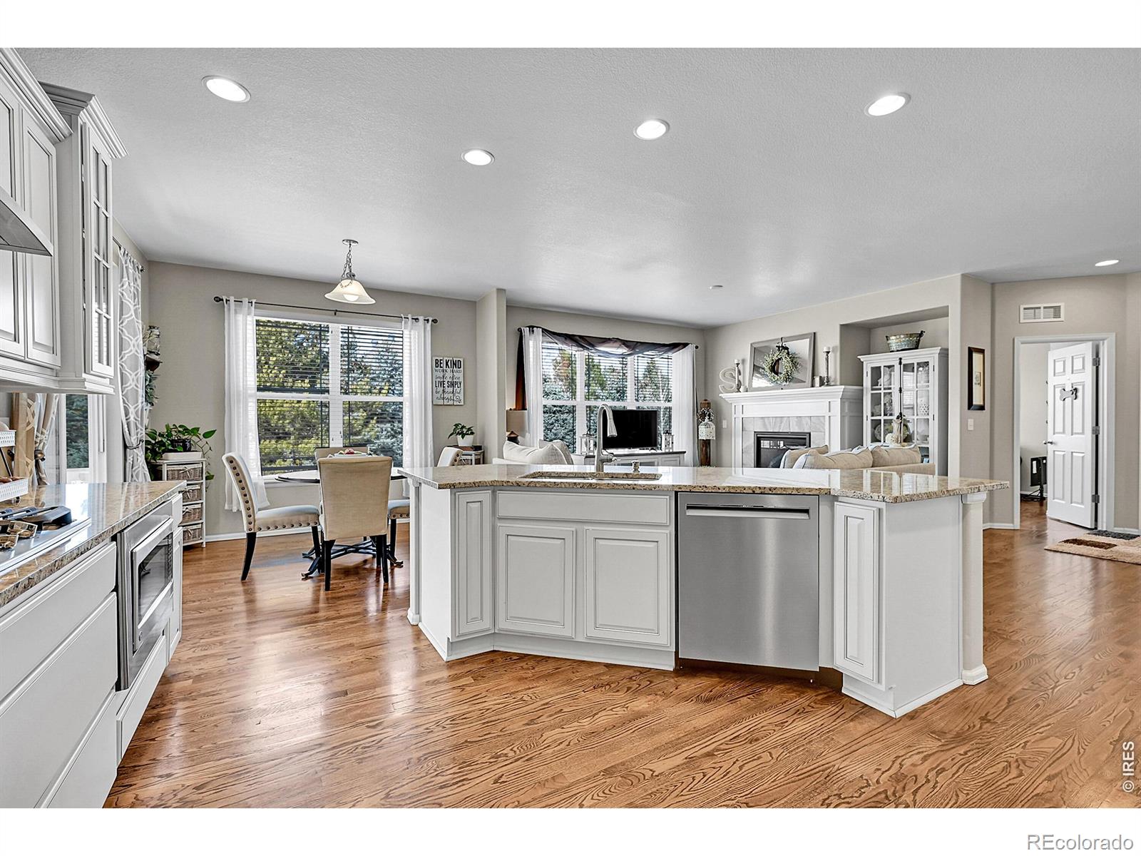 MLS Image #13 for 5522  palomino way,frederick, Colorado