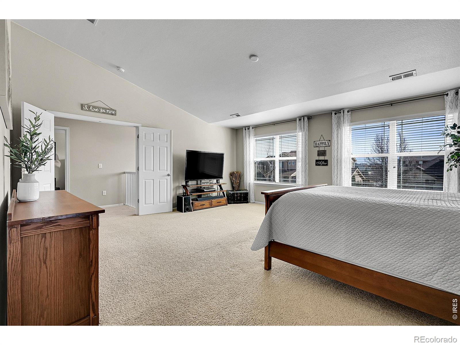 MLS Image #18 for 5522  palomino way,frederick, Colorado