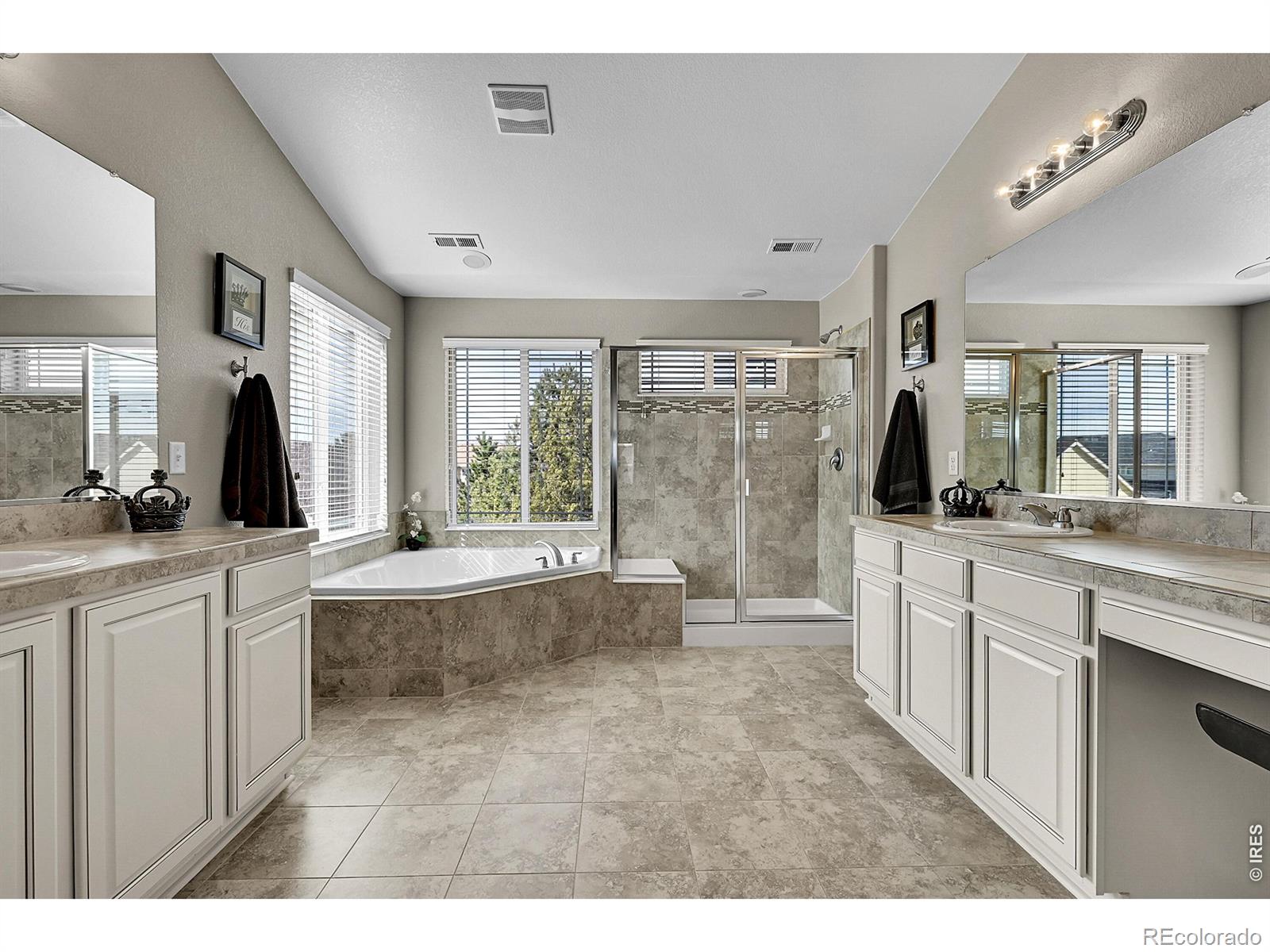 MLS Image #24 for 5522  palomino way,frederick, Colorado