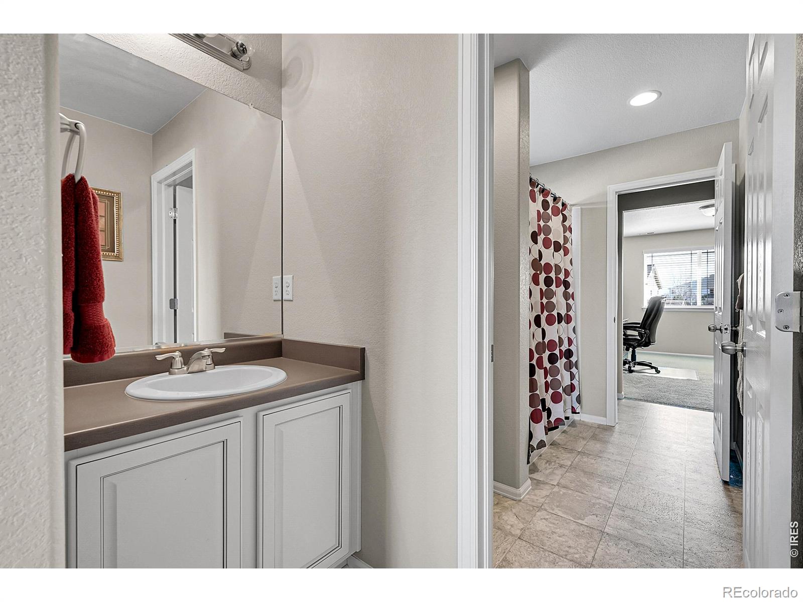 MLS Image #33 for 5522  palomino way,frederick, Colorado