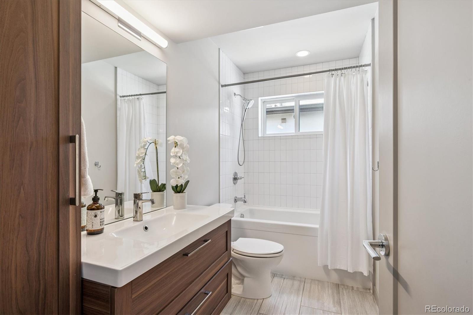 MLS Image #21 for 2675 s acoma street,denver, Colorado