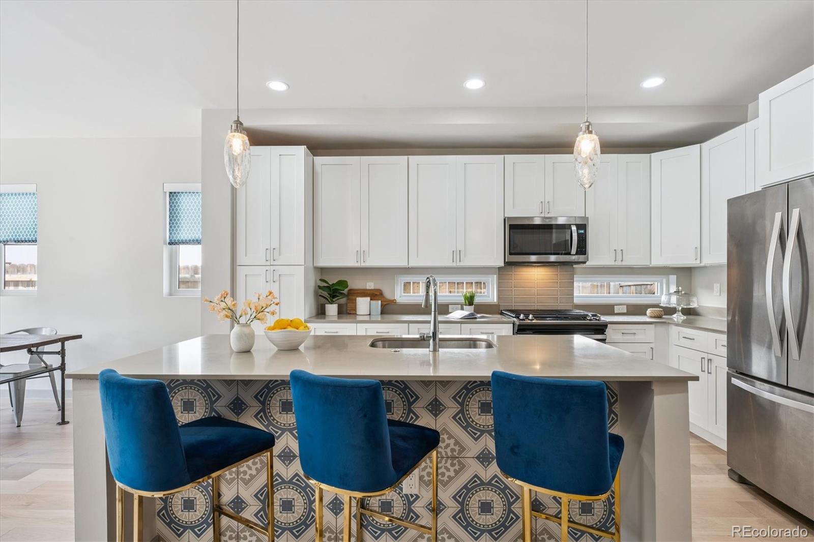 MLS Image #4 for 2675 s acoma street,denver, Colorado