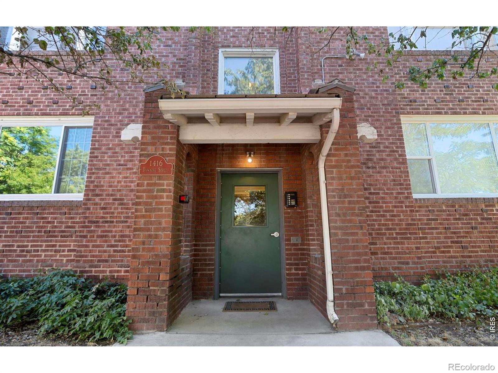MLS Image #2 for 1416 n downing street,denver, Colorado