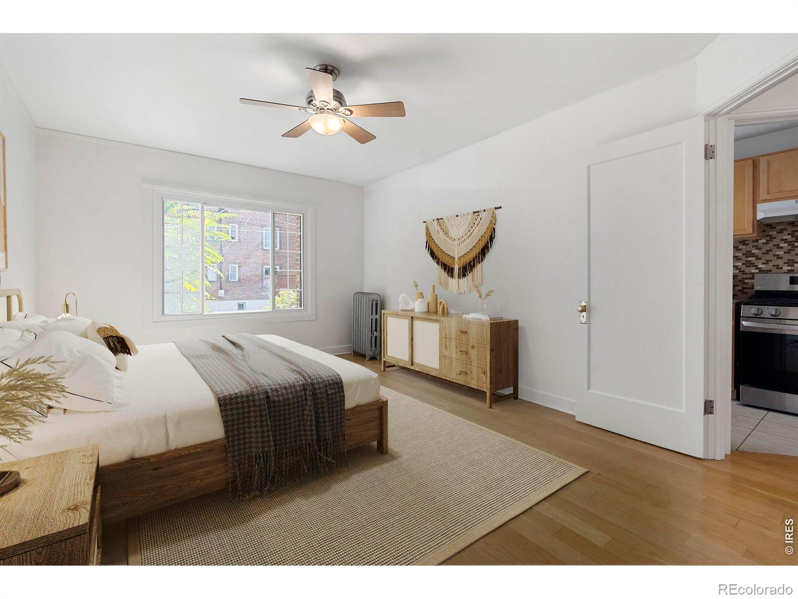 MLS Image #6 for 1416 n downing street,denver, Colorado