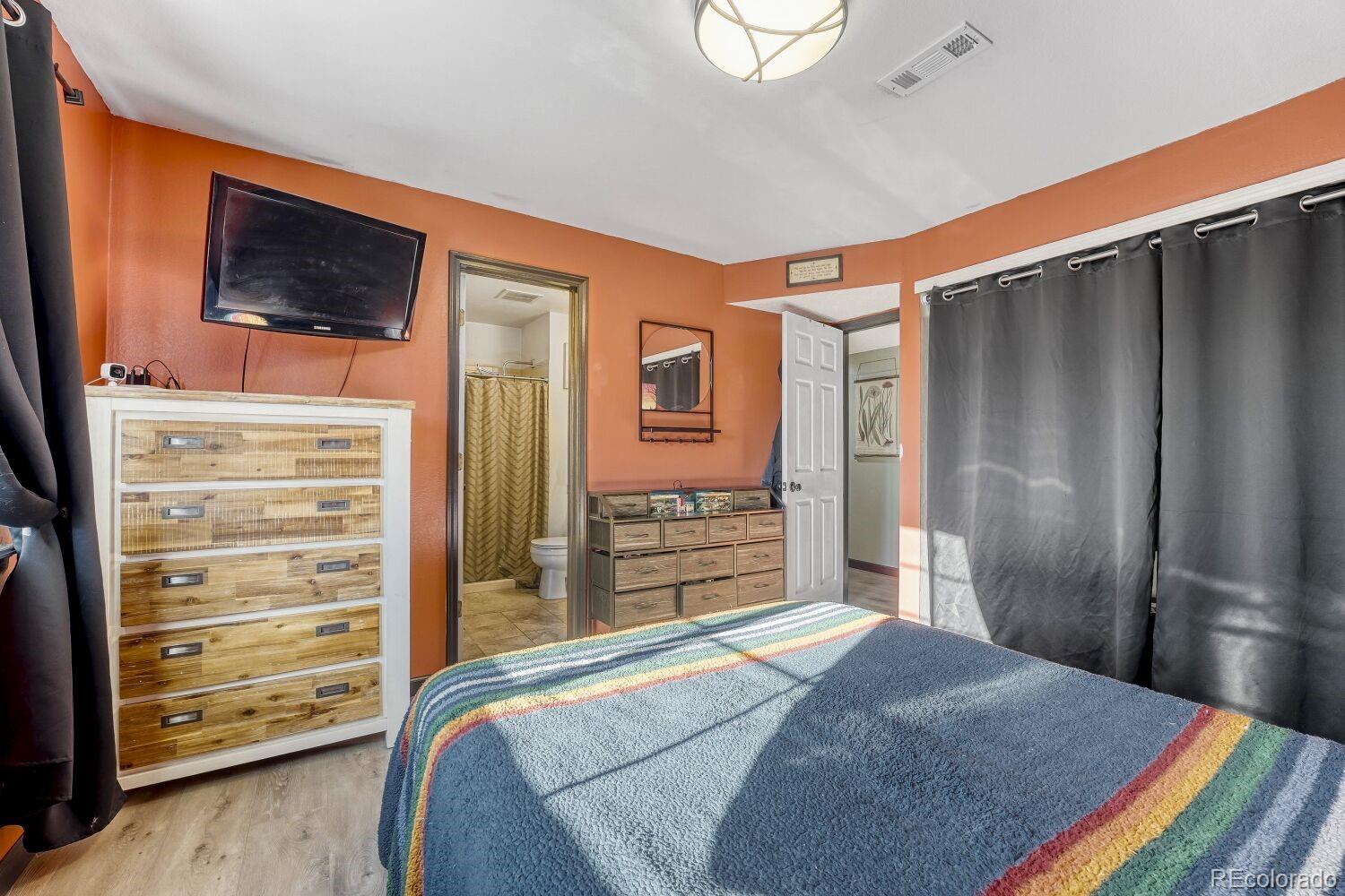 MLS Image #12 for 12483 e tennessee circle,aurora, Colorado