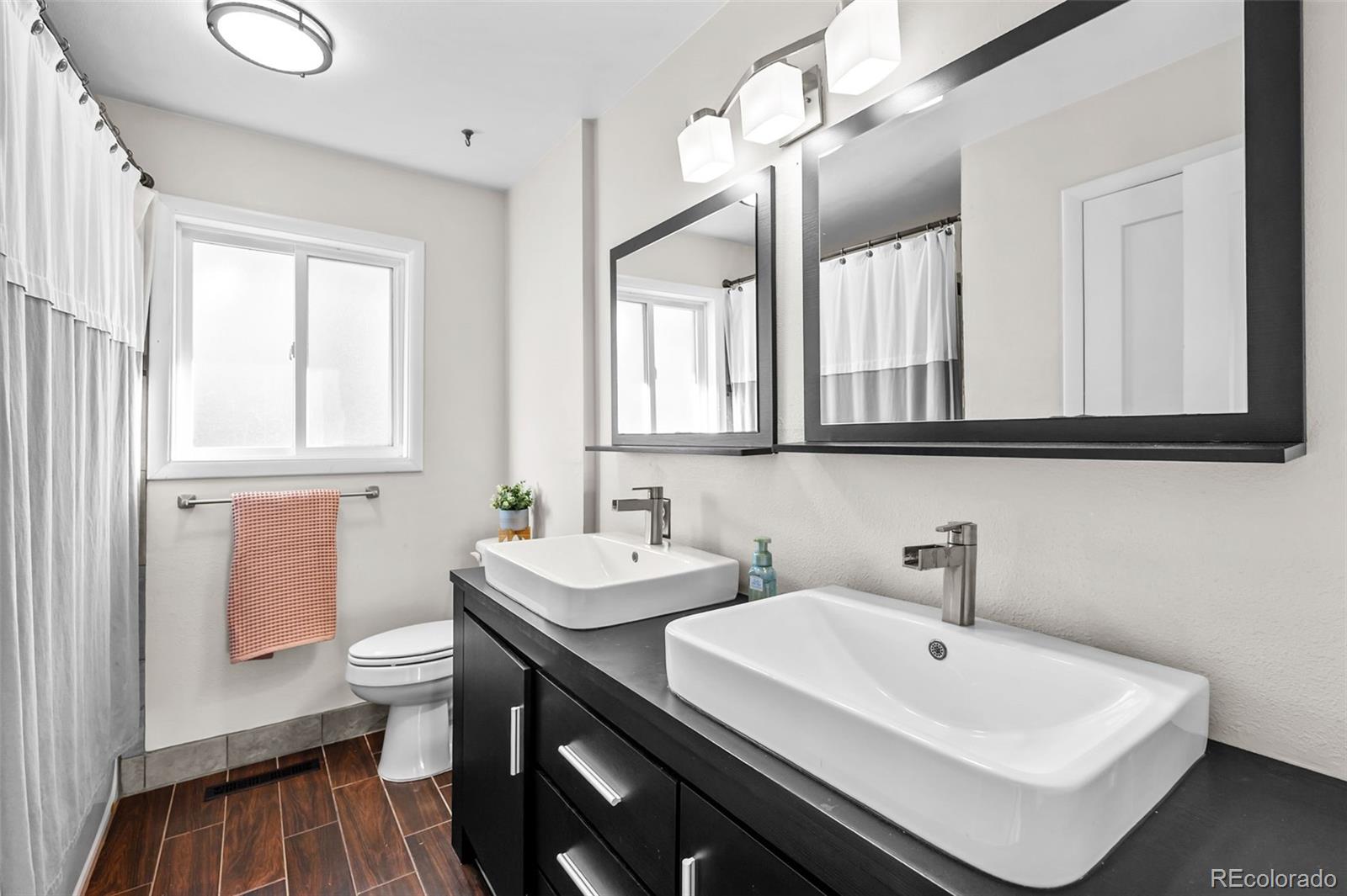MLS Image #15 for 841 e oakwood avenue,centennial, Colorado