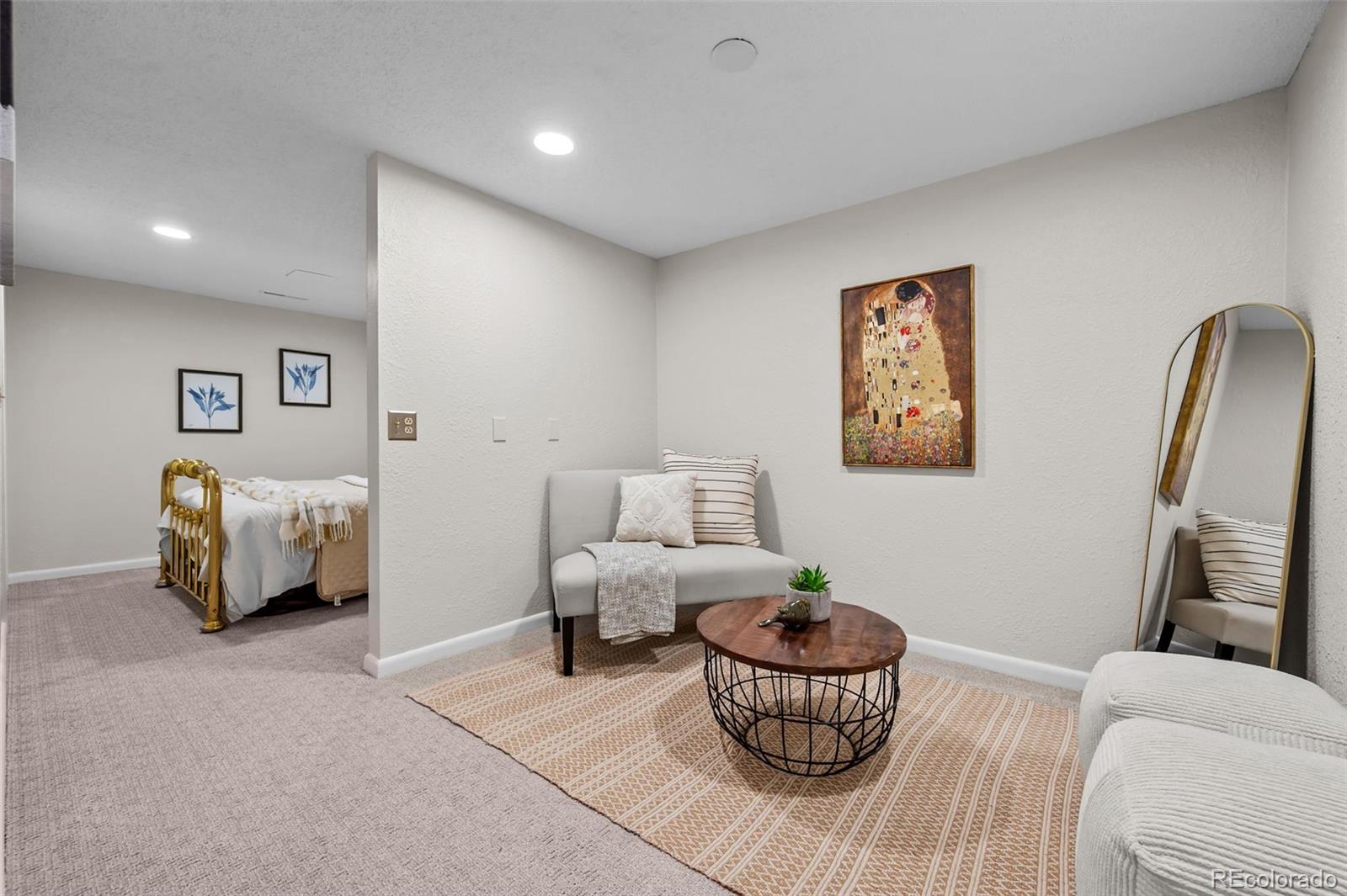 MLS Image #22 for 841 e oakwood avenue,centennial, Colorado