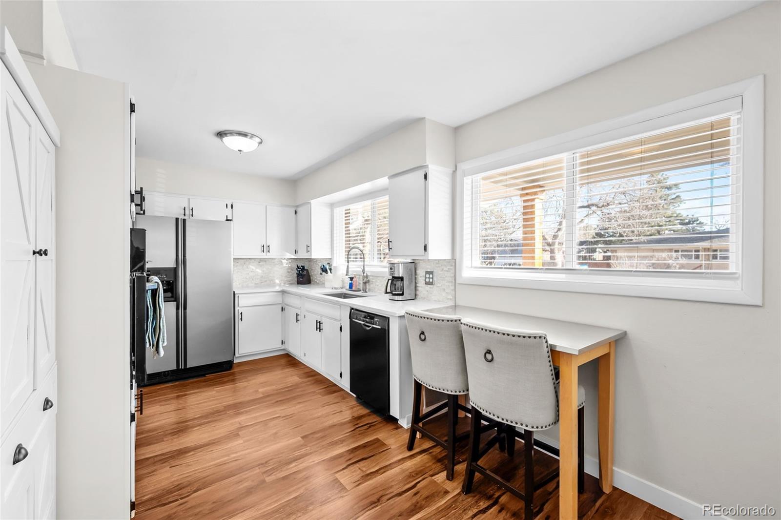 MLS Image #3 for 841 e oakwood avenue,centennial, Colorado