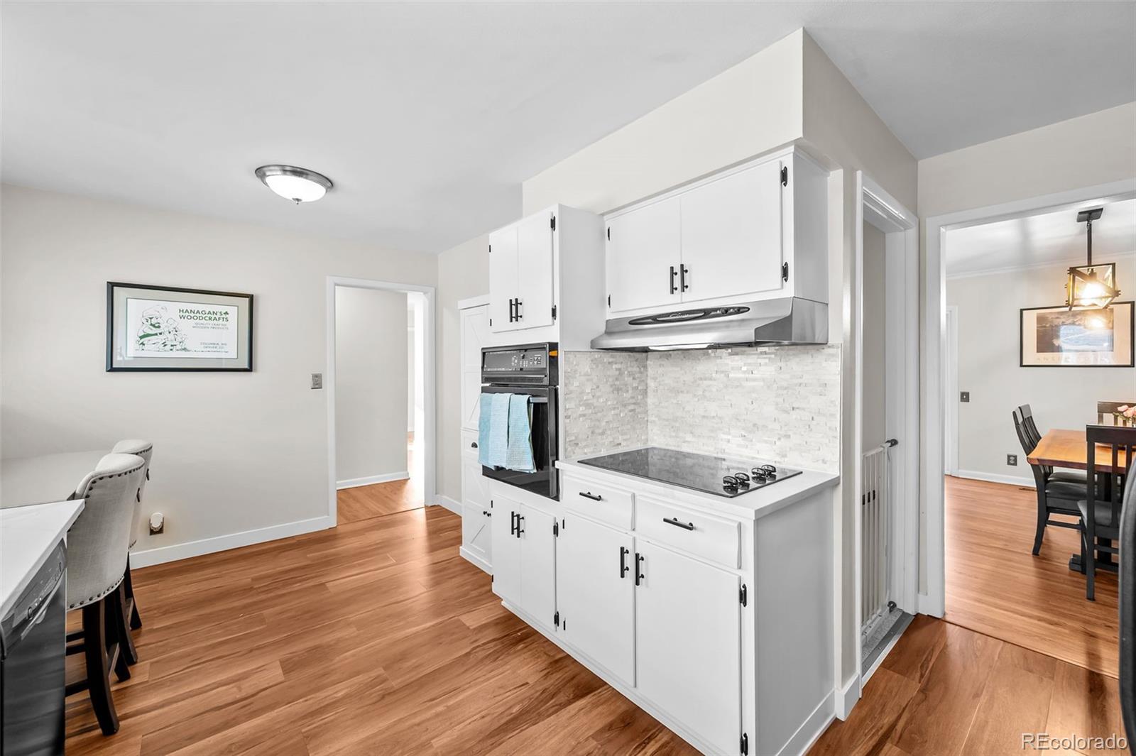 MLS Image #6 for 841 e oakwood avenue,centennial, Colorado