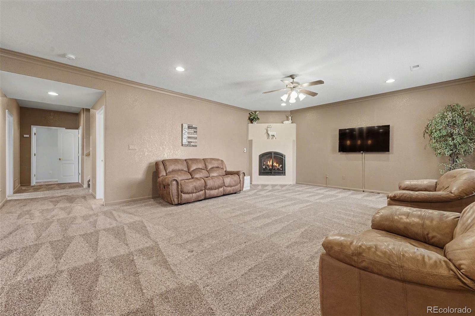 MLS Image #19 for 4725  desert candle drive,pueblo, Colorado