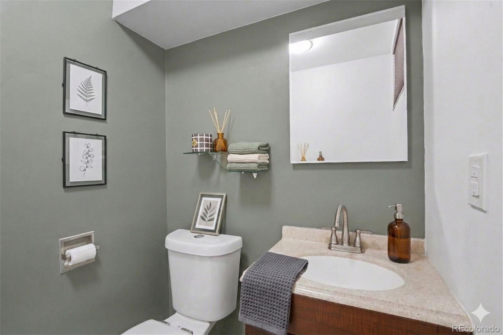 MLS Image #14 for 1560 e 112th place,northglenn, Colorado