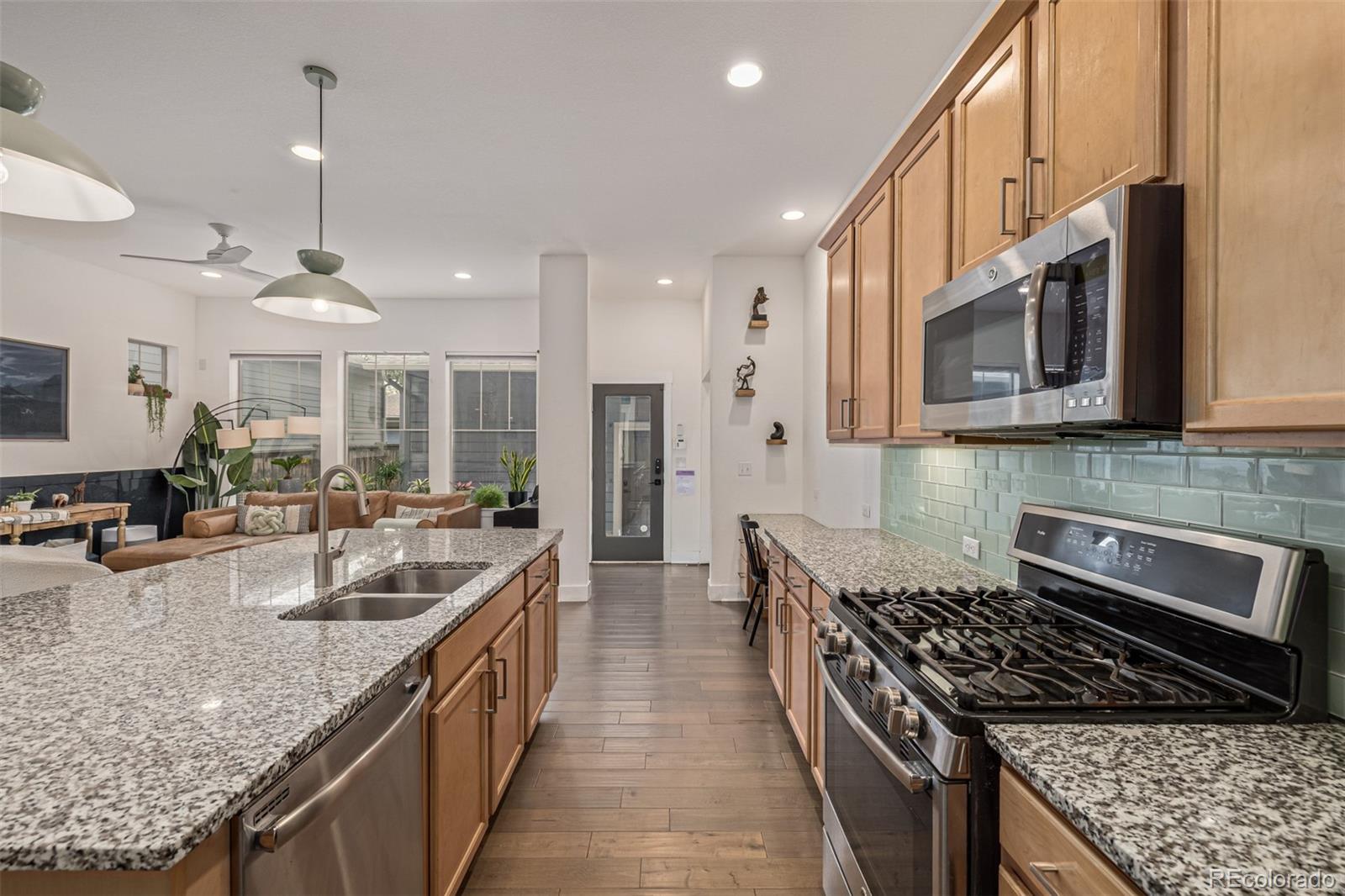 MLS Image #22 for 5497  verbena street ,denver, Colorado