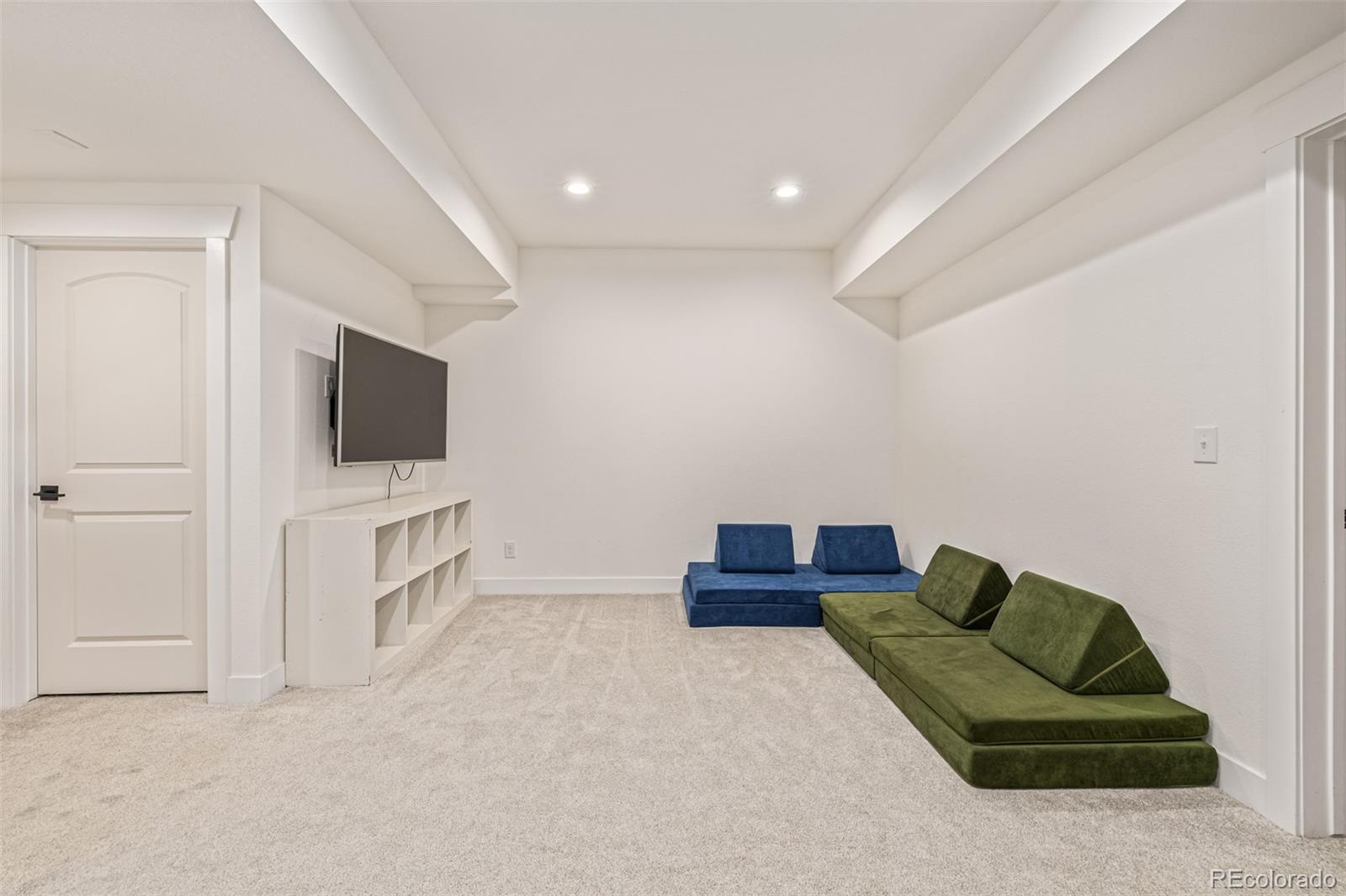 MLS Image #39 for 5497  verbena street ,denver, Colorado