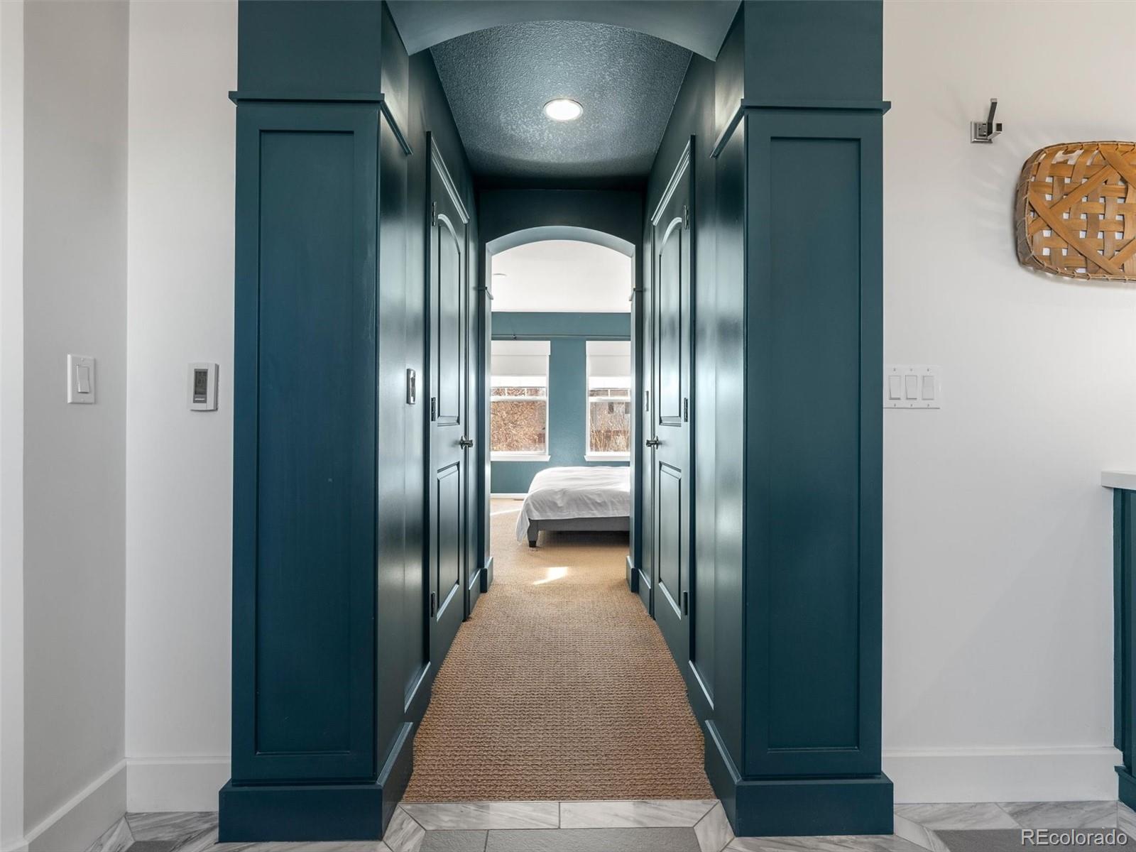 MLS Image #25 for 253  oneida court,denver, Colorado