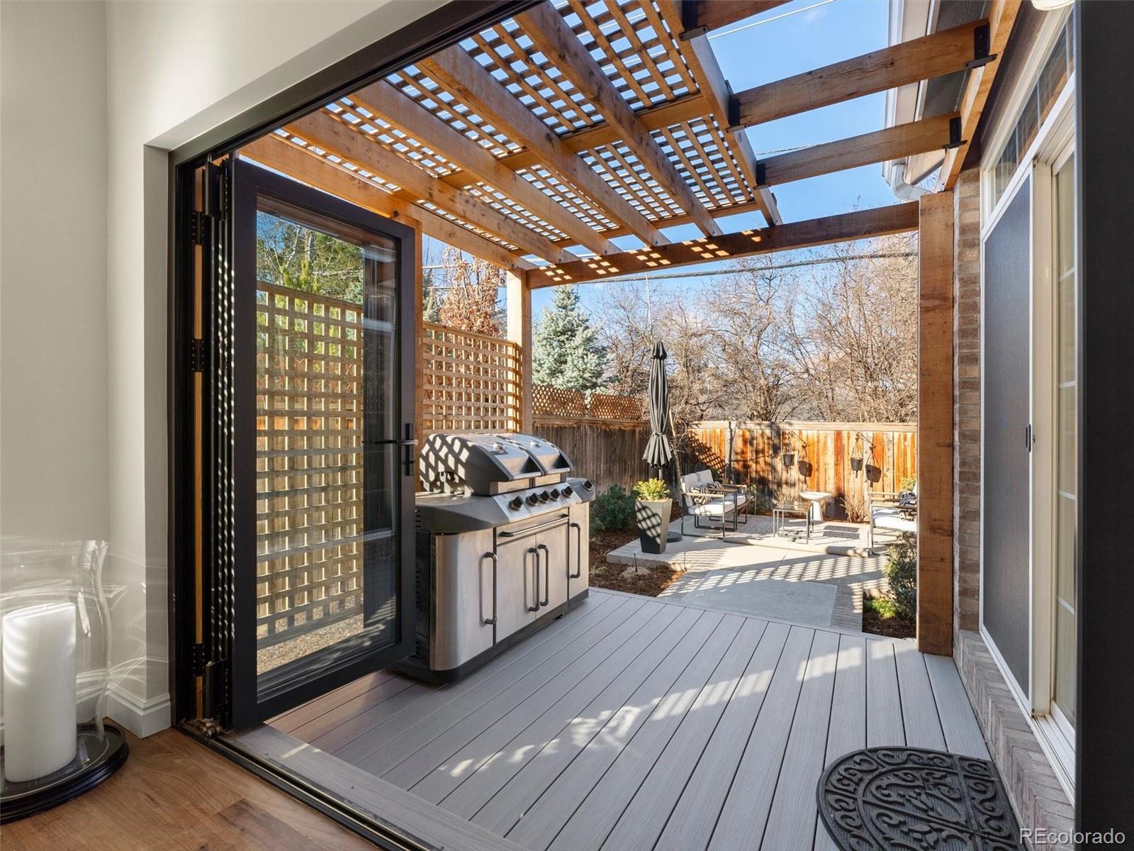 MLS Image #8 for 253  oneida court,denver, Colorado