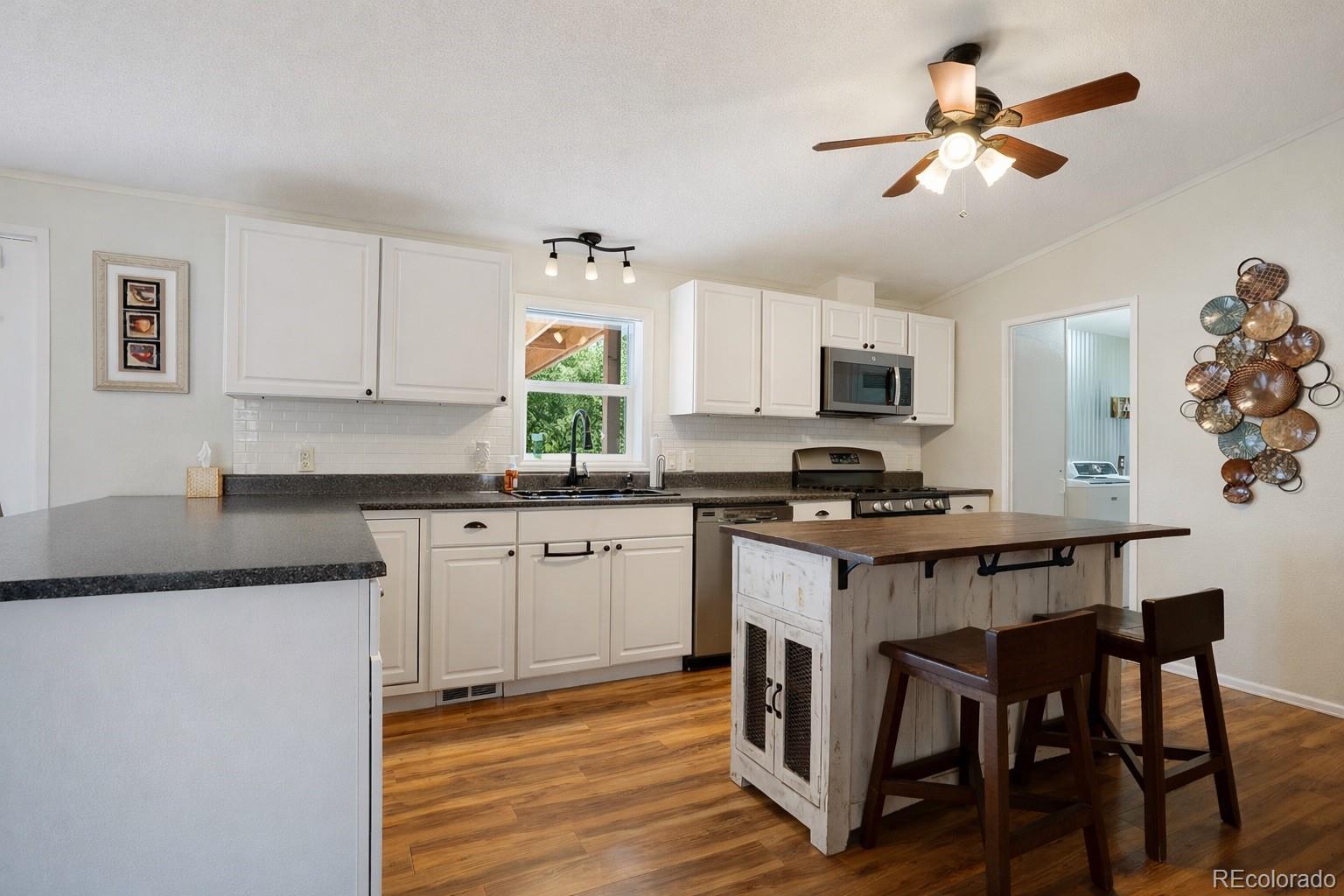 MLS Image #12 for 902  willis avenue,la veta, Colorado