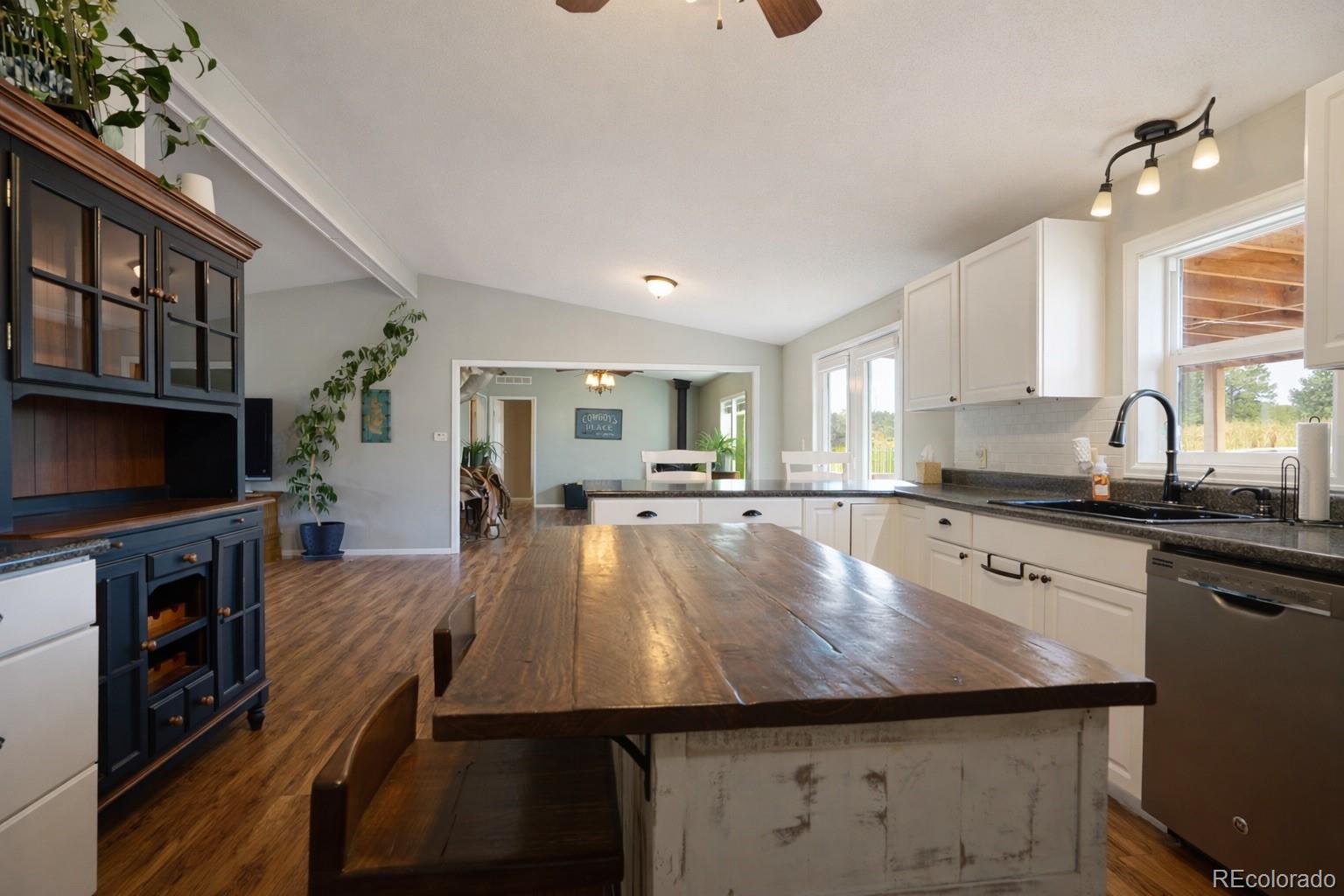 MLS Image #8 for 902  willis avenue,la veta, Colorado