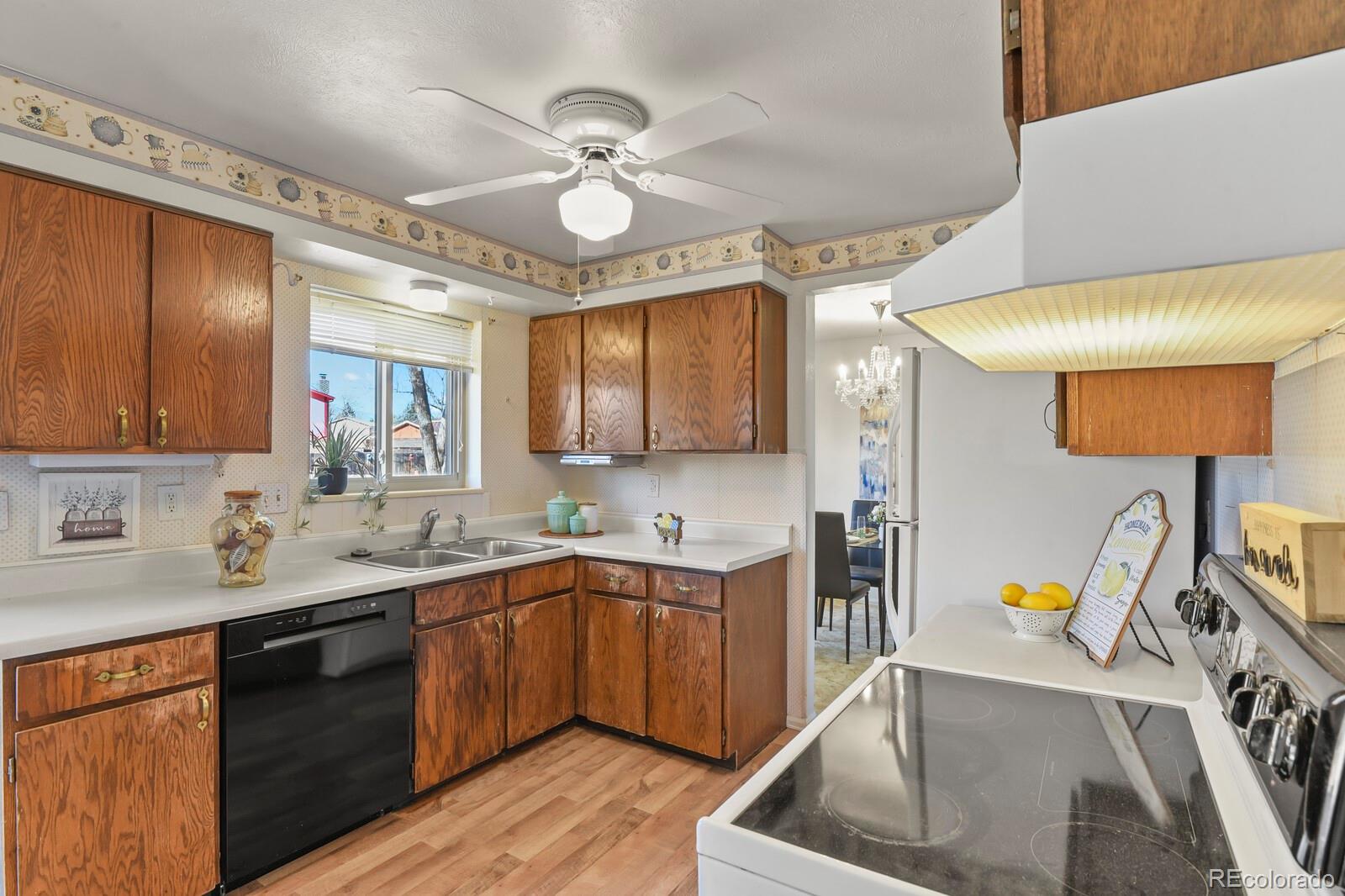 MLS Image #12 for 13315 w 72nd circle,arvada, Colorado