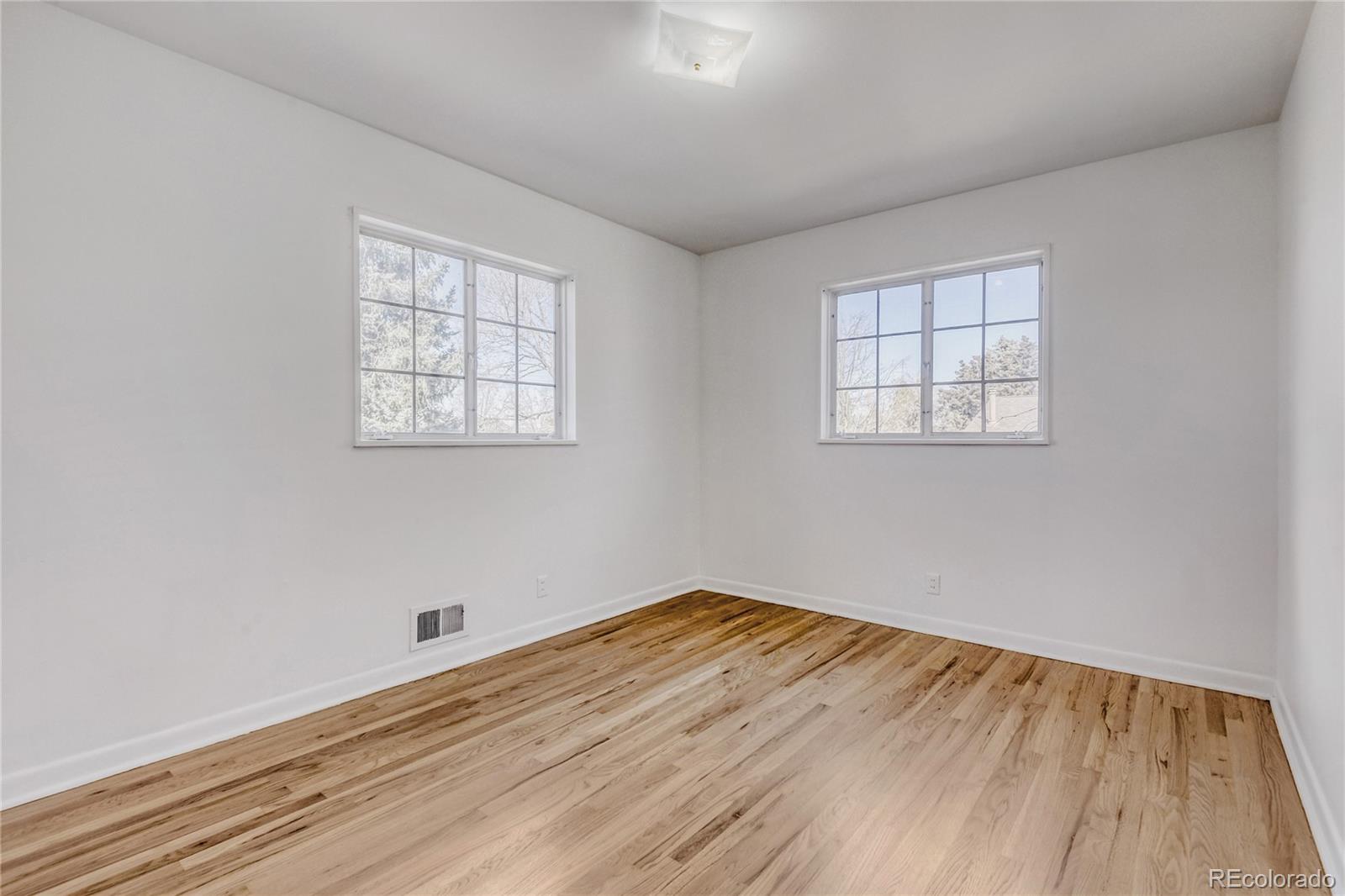 MLS Image #12 for 6581 s high street,centennial, Colorado