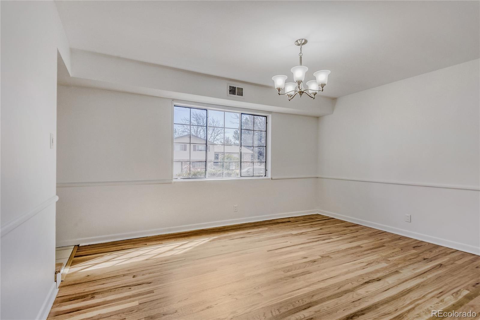 MLS Image #3 for 6581 s high street,centennial, Colorado