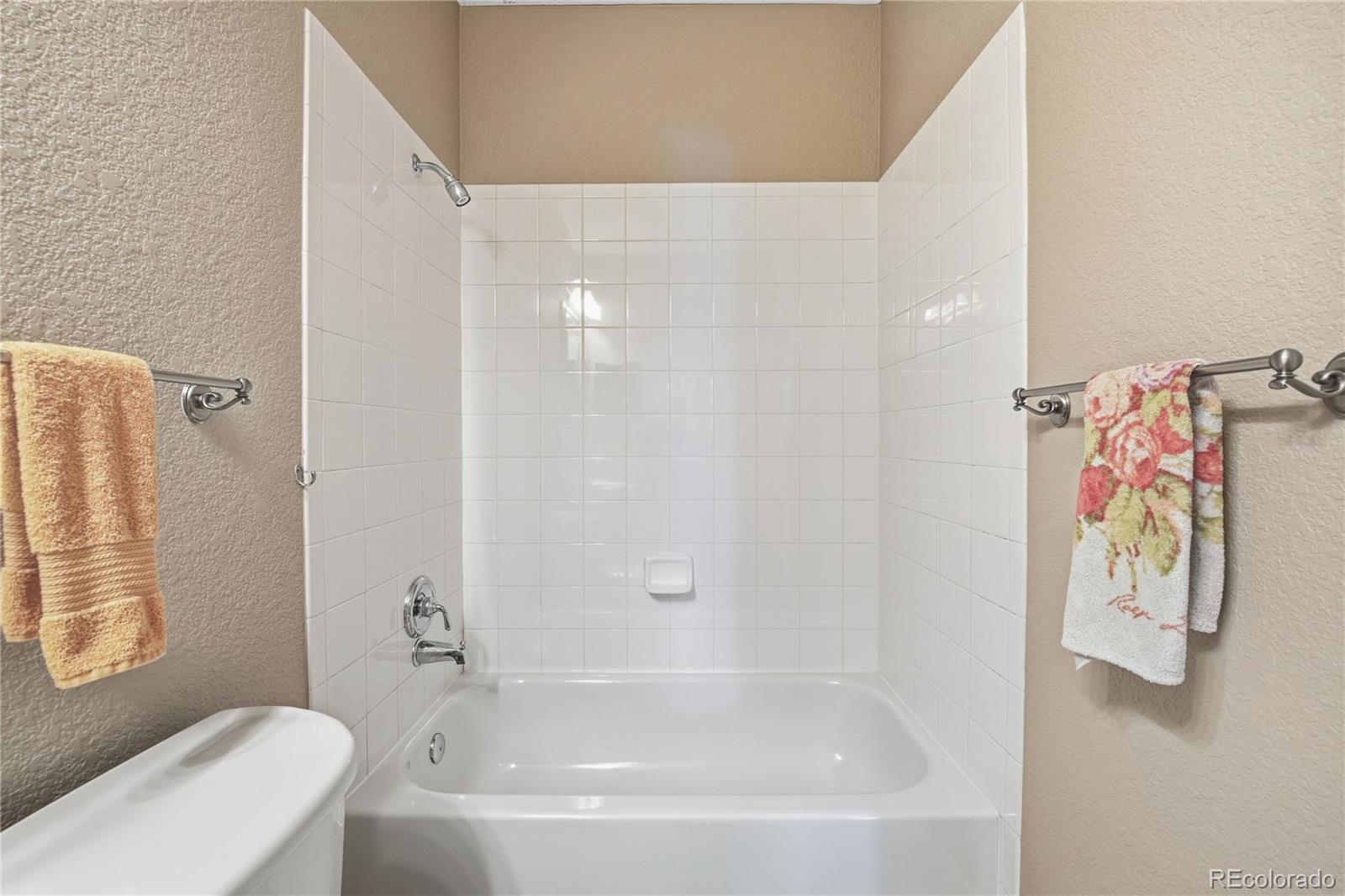 MLS Image #19 for 230  poplar street g,denver, Colorado