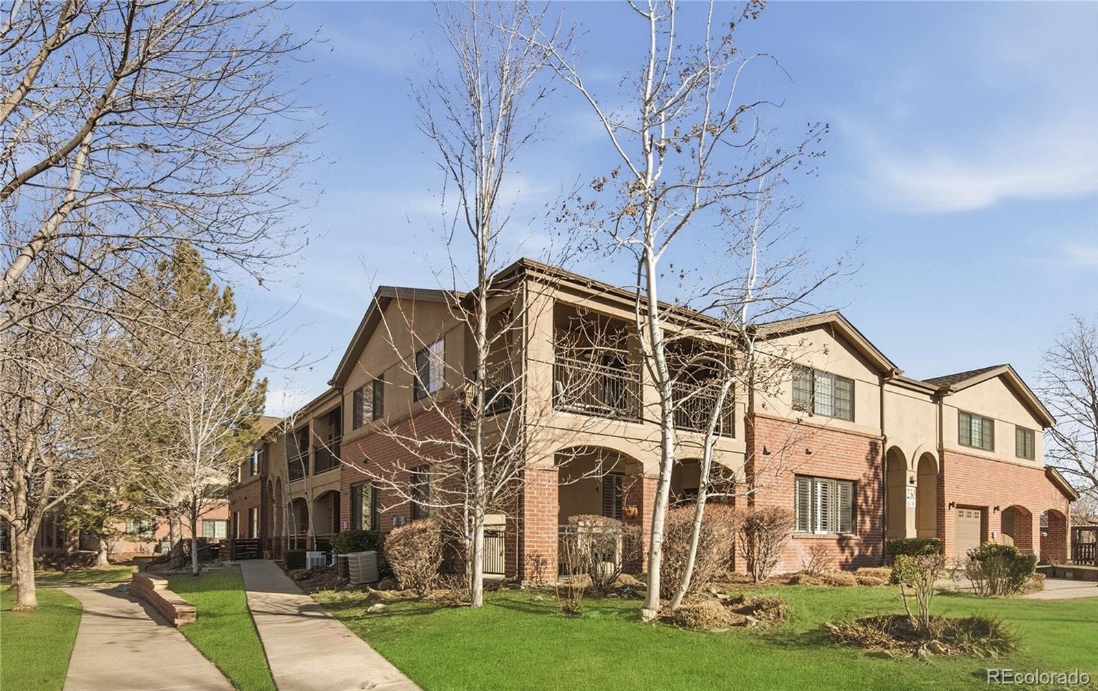 MLS Image #2 for 230  poplar street g,denver, Colorado