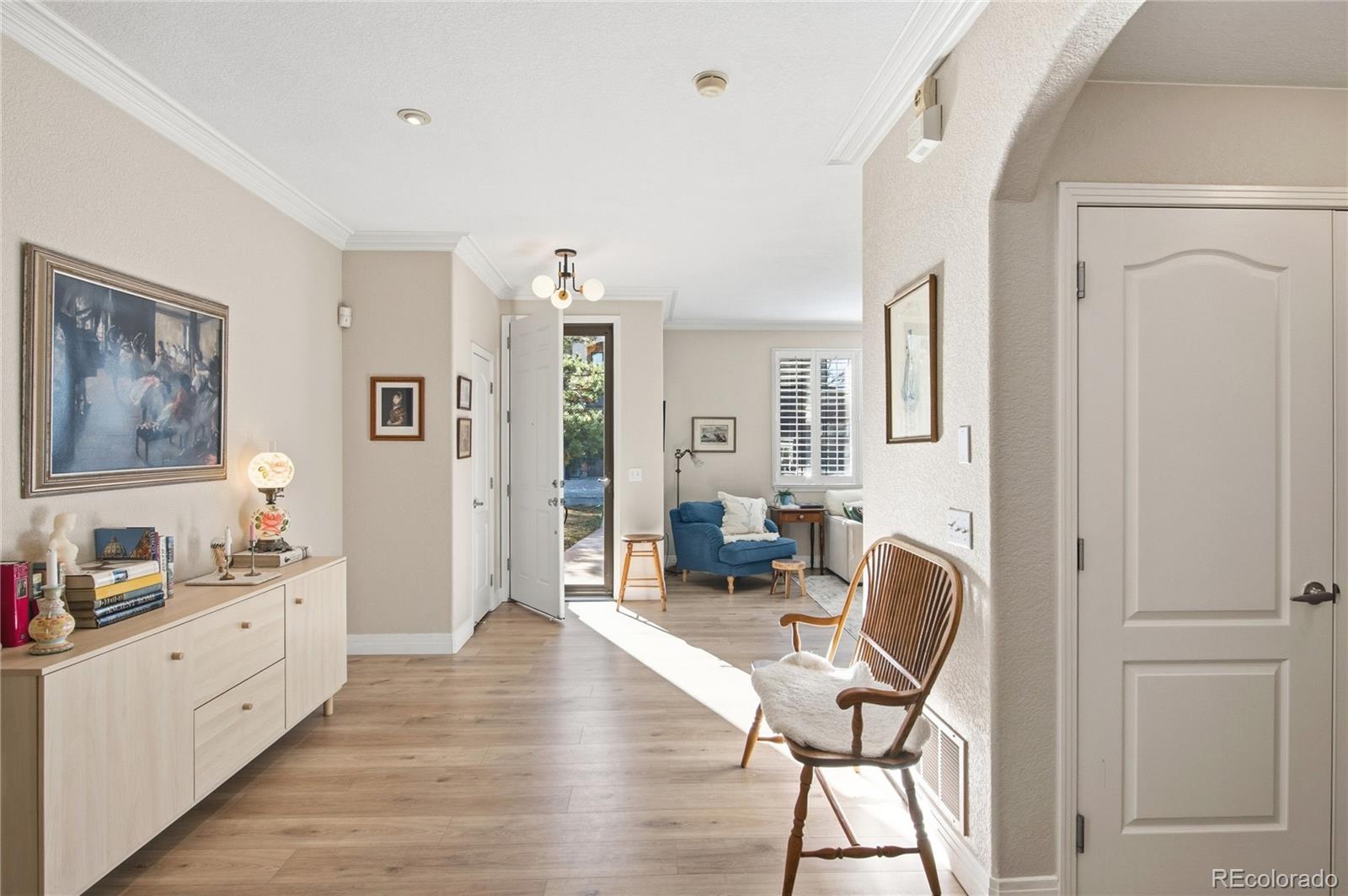 MLS Image #6 for 230  poplar street g,denver, Colorado