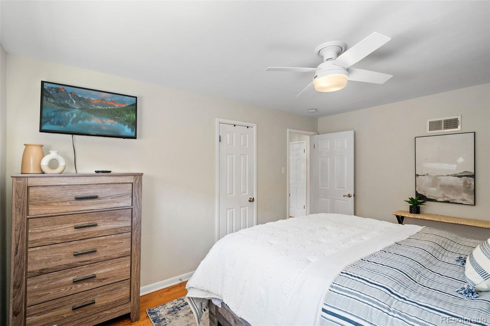 MLS Image #13 for 3653  forest street,denver, Colorado
