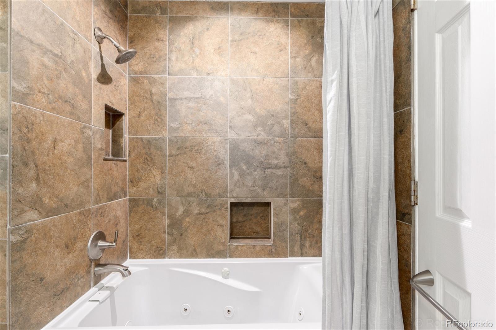 MLS Image #18 for 865  sparta drive,lafayette, Colorado