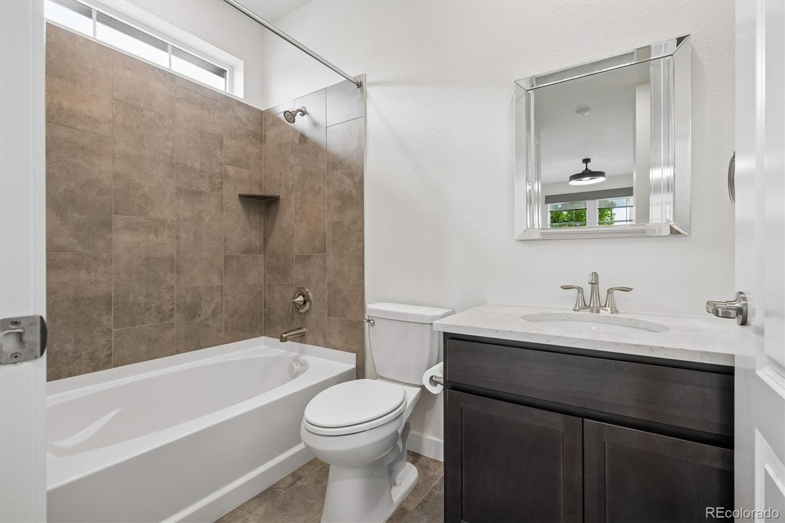 MLS Image #5 for 8782 s sicily court,aurora, Colorado