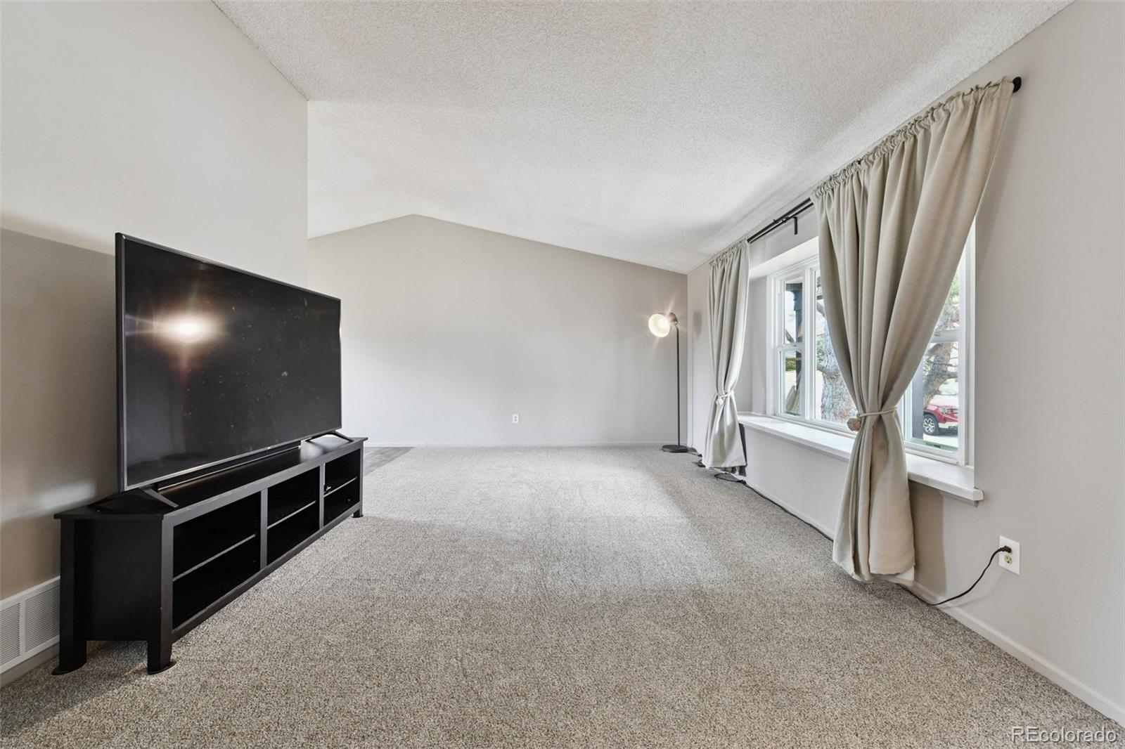 MLS Image #3 for 687 e phillips drive,littleton, Colorado