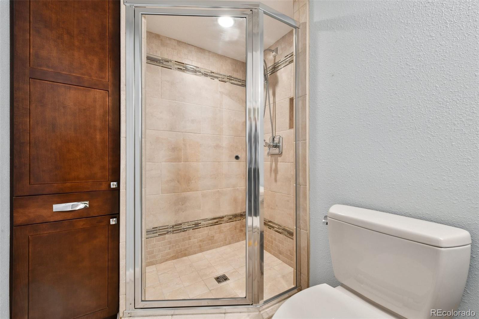 MLS Image #32 for 687 e phillips drive,littleton, Colorado