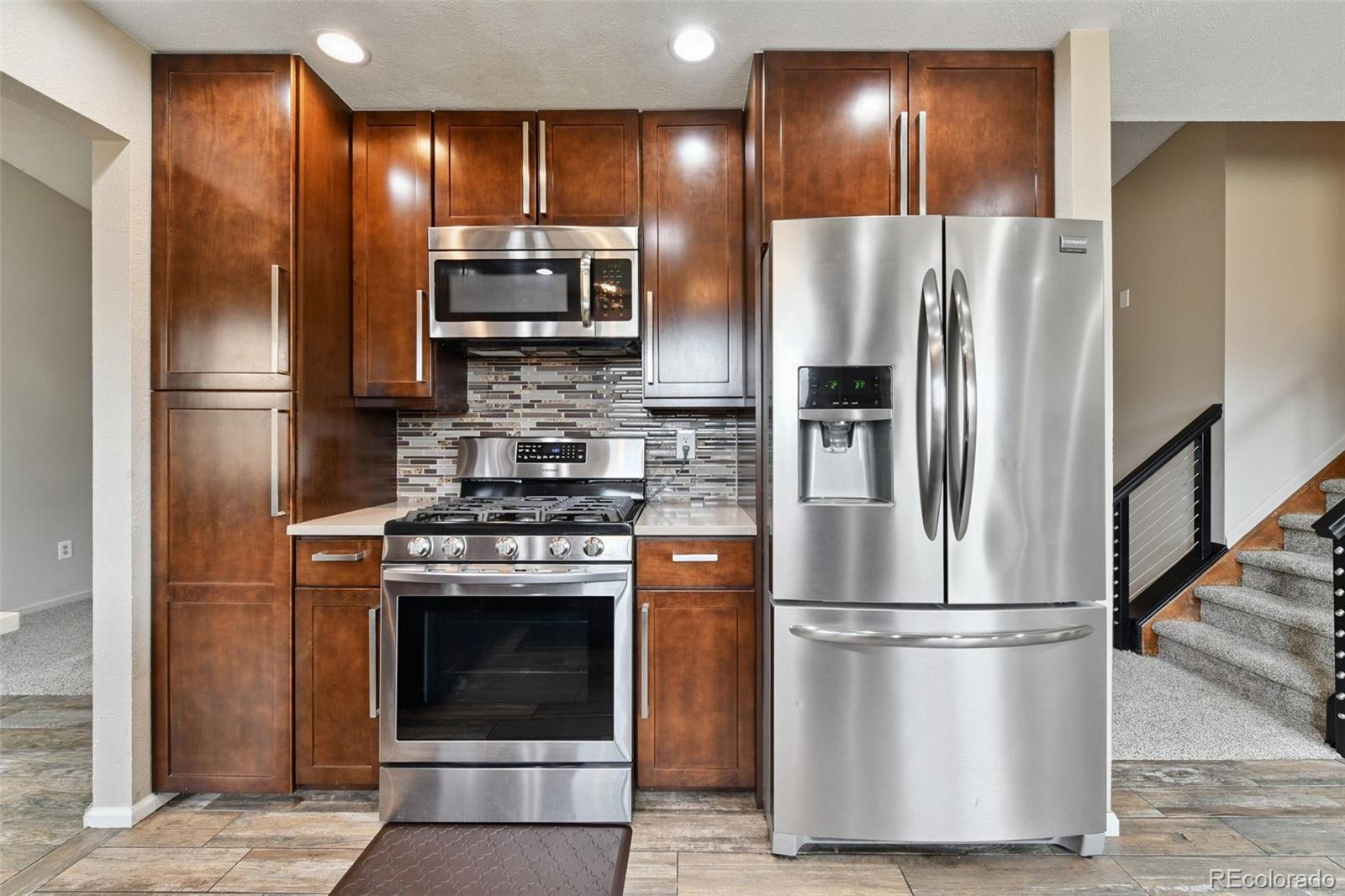 MLS Image #9 for 687 e phillips drive,littleton, Colorado