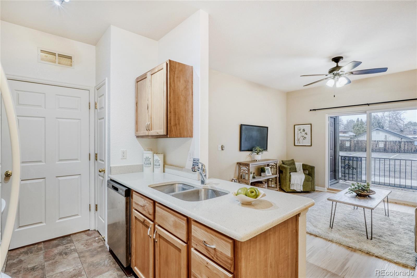 MLS Image #3 for 5633 e atlantic place 2a,denver, Colorado