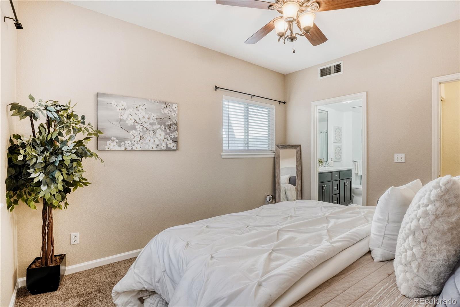MLS Image #7 for 5633 e atlantic place 2a,denver, Colorado