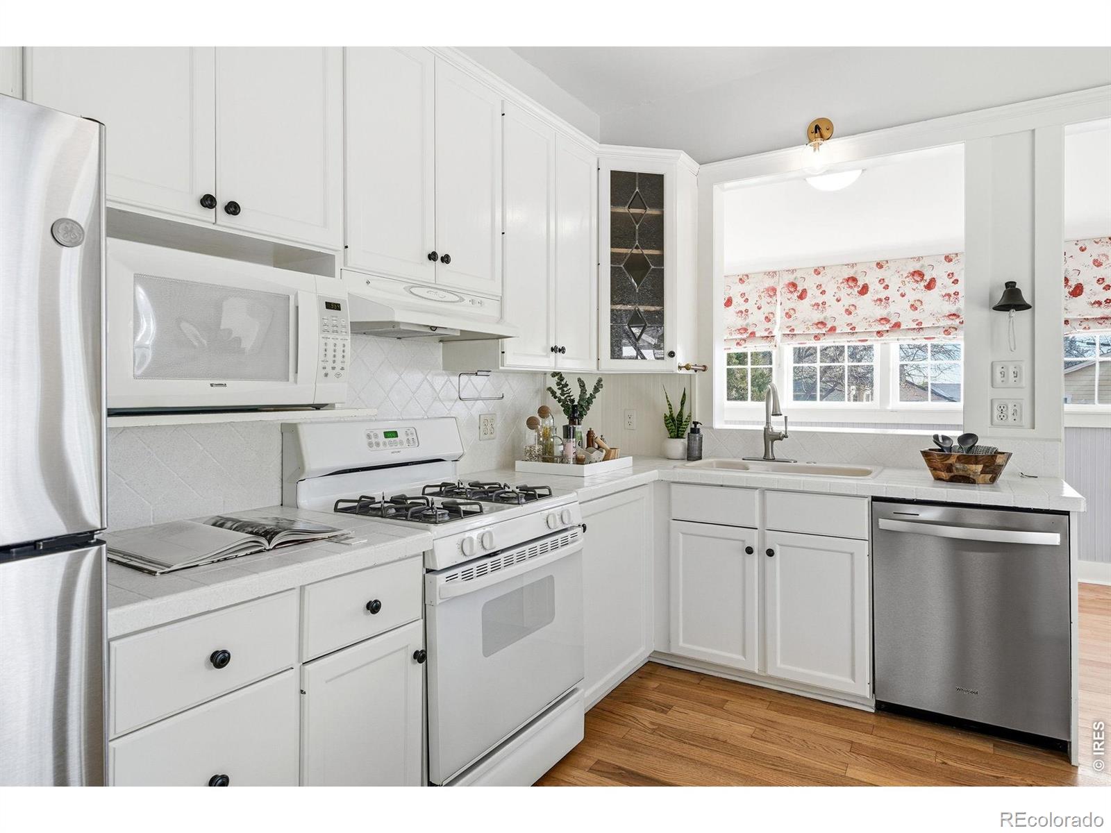 MLS Image #9 for 1016  main street,louisville, Colorado
