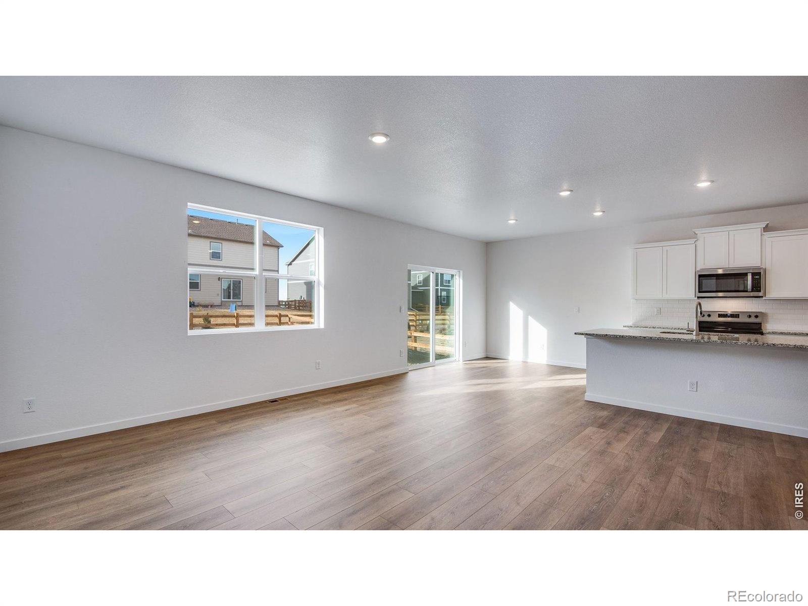 MLS Image #15 for 13958  garnet drive,mead, Colorado