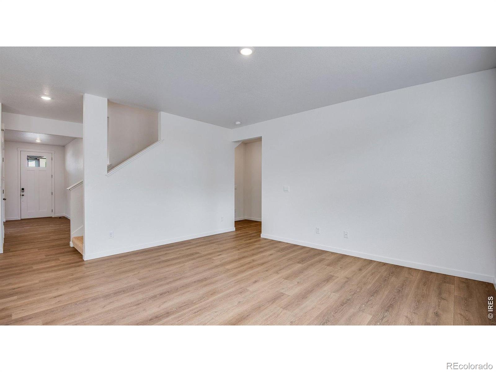 MLS Image #17 for 13958  garnet drive,mead, Colorado