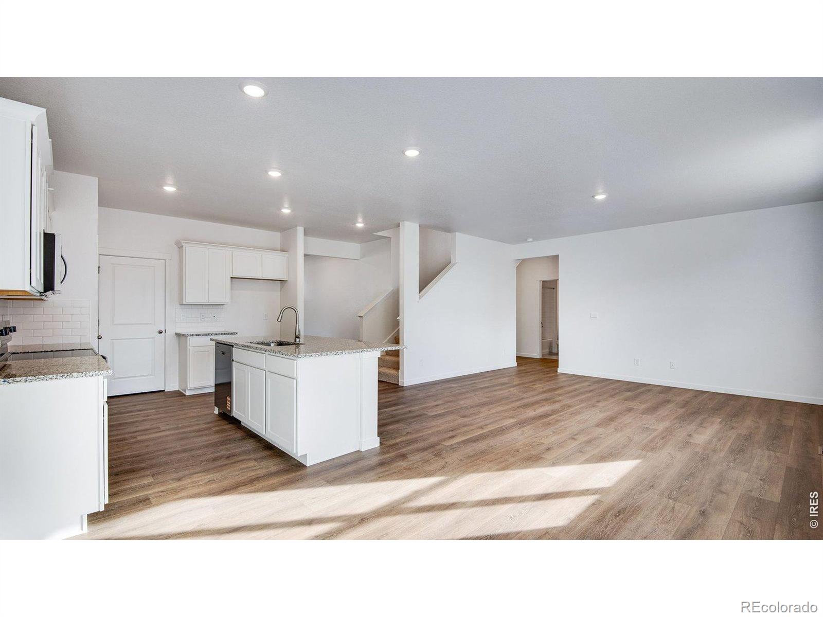 MLS Image #20 for 13958  garnet drive,mead, Colorado