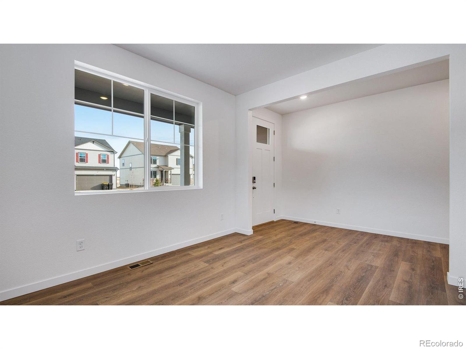 MLS Image #3 for 13958  garnet drive,mead, Colorado