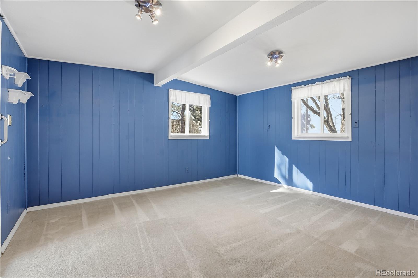 MLS Image #12 for 1703 s ivy street,denver, Colorado