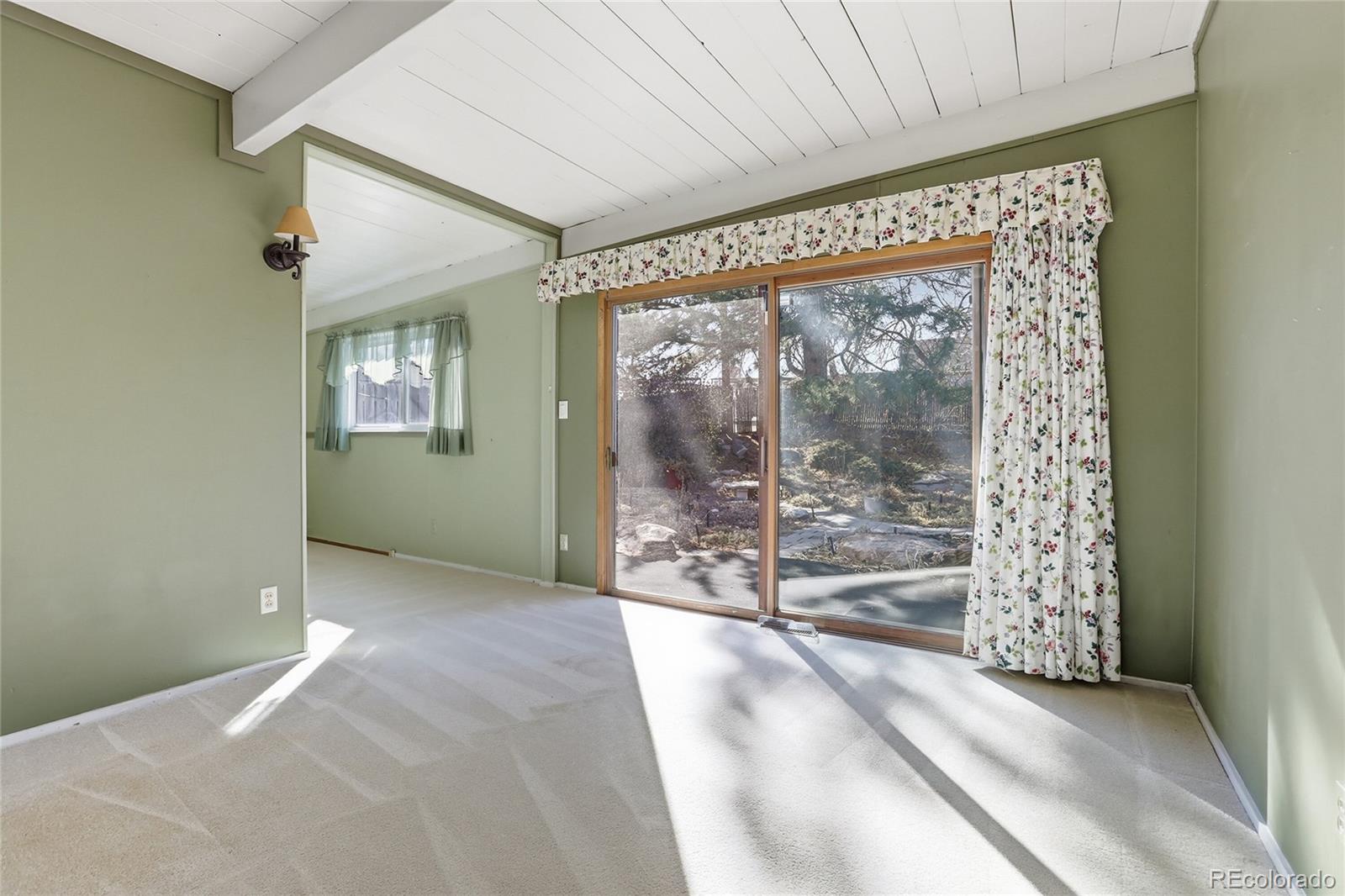 MLS Image #17 for 1703 s ivy street,denver, Colorado